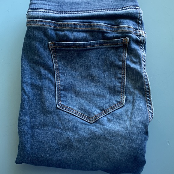 OLD NAVY JEGGINGS - Picture 6 of 9